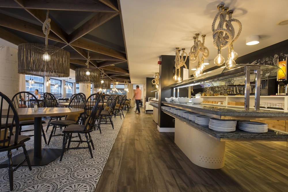 Yomo Centric Hotel 38/50