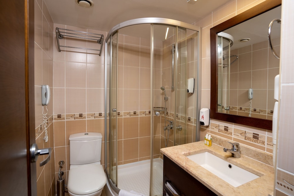 Latanya Park Resort 41/41