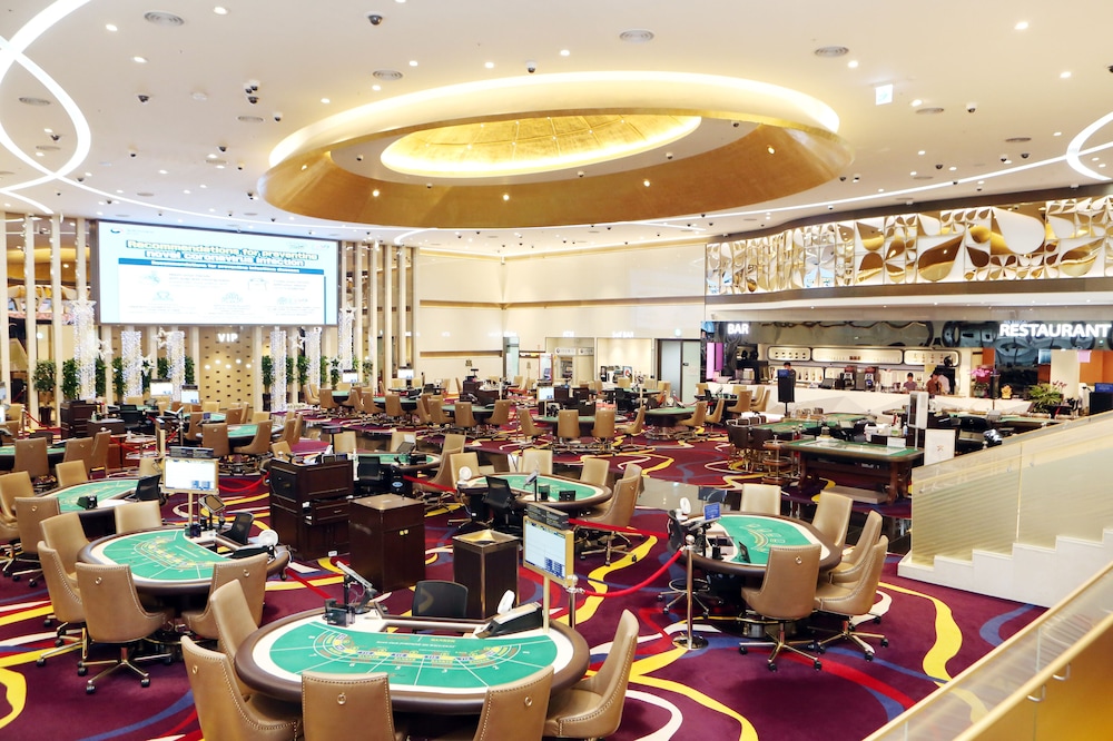 Busan Business Hotel 68/73