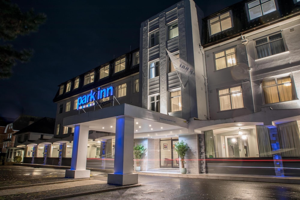 Park Inn by Radisson Bournemouth 1/32