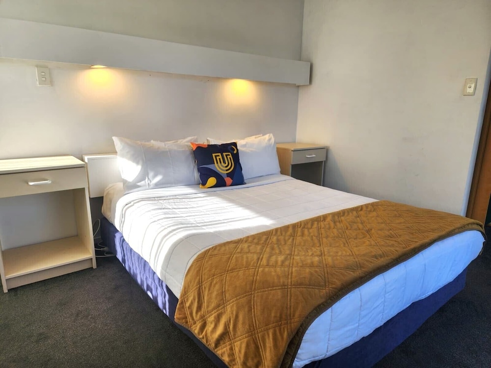 U Studios Paraparaumu, SureStay Collection by Best Western 15/46
