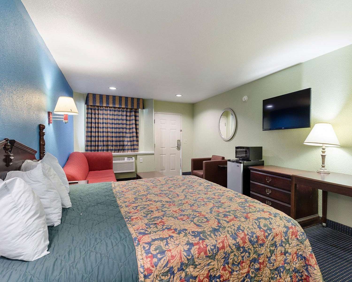 Rodeway Inn South Houston, TX 21/31
