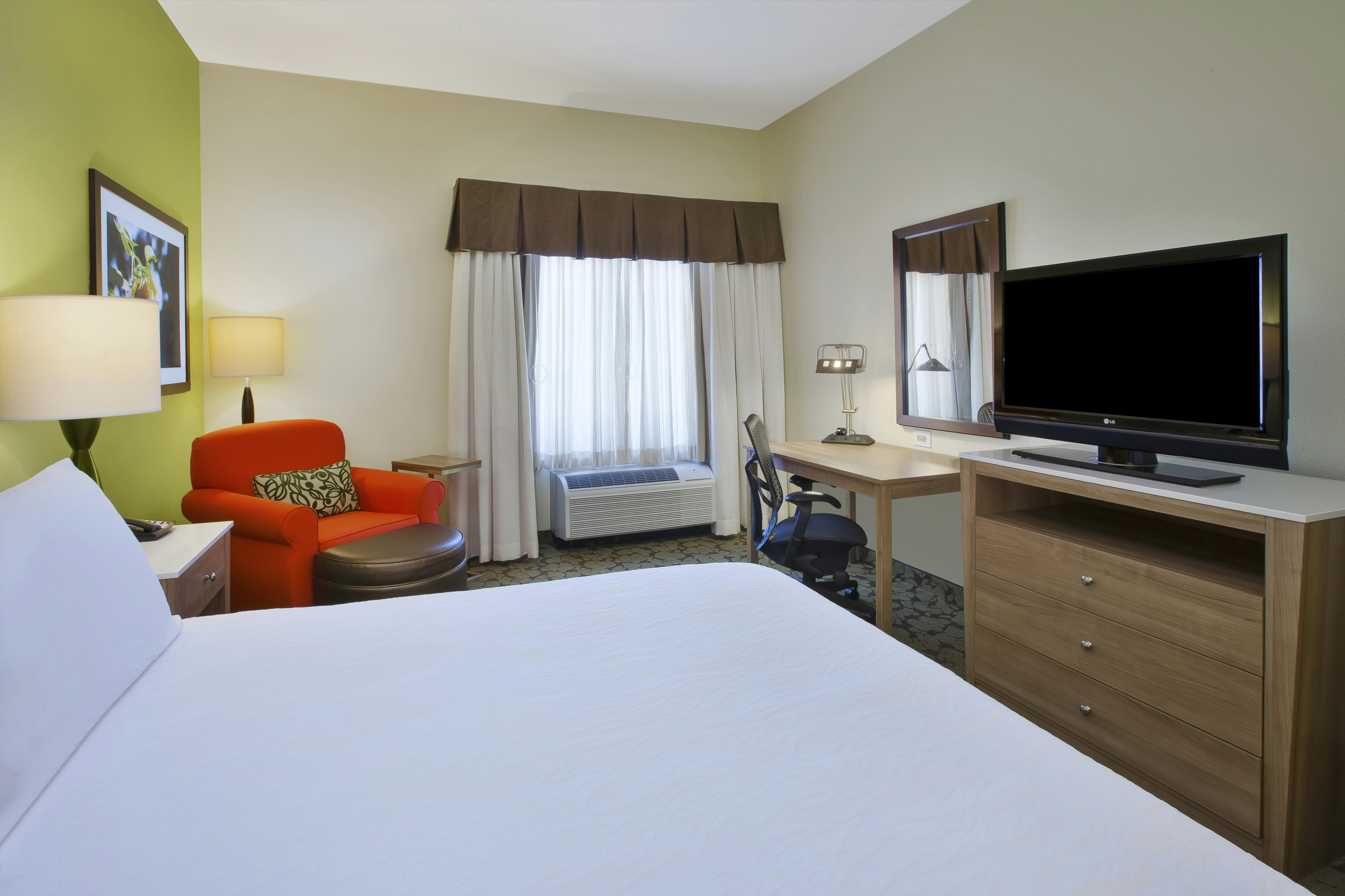 ROOM, KING BED, ACCESSIBLE
