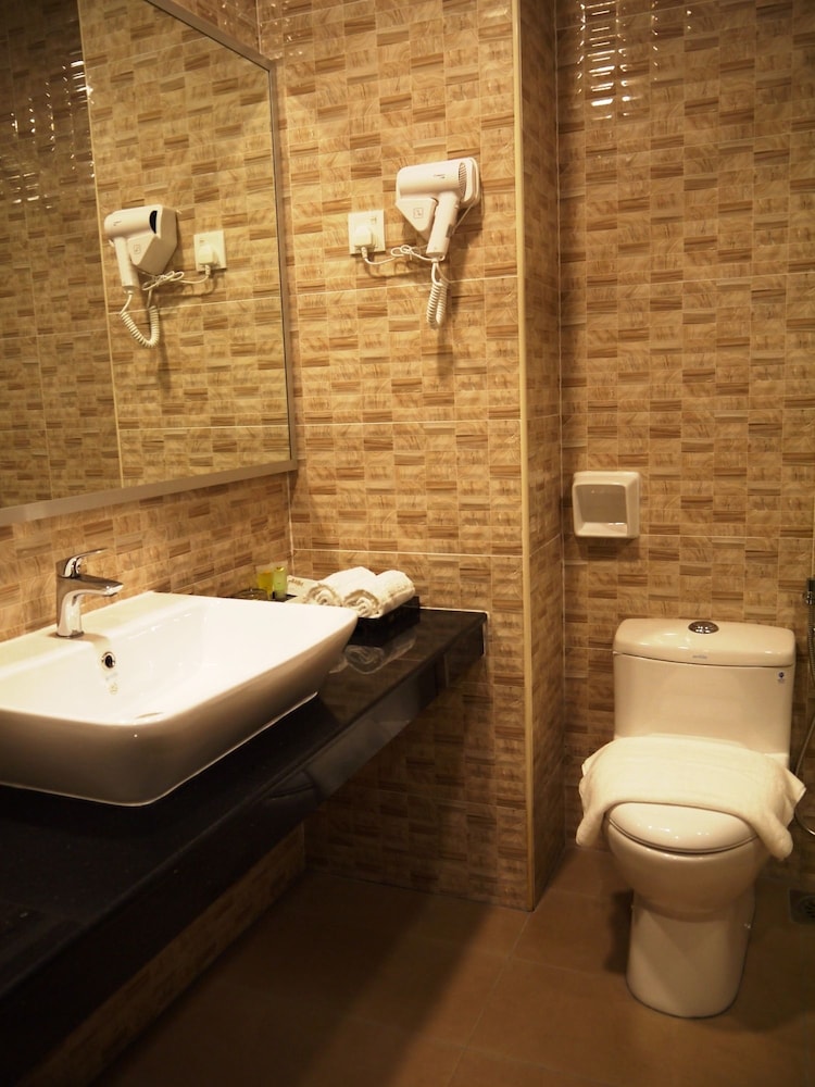 Midcity Hotel Melaka 30/33