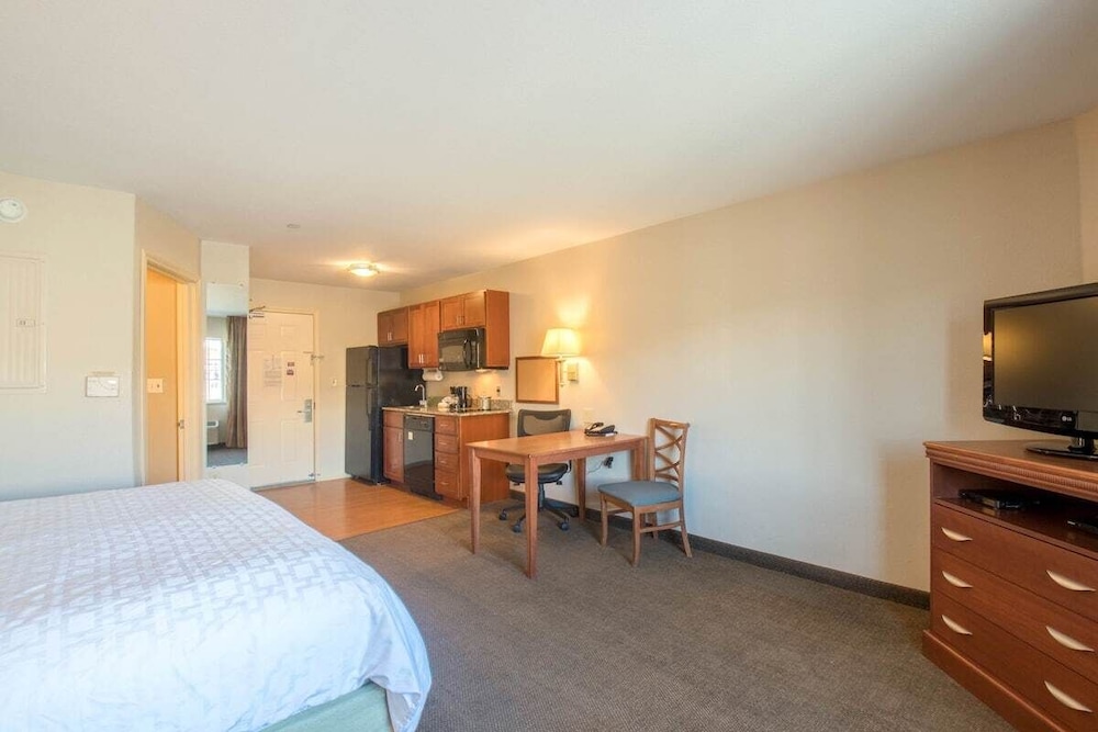Western Slope Suites 38/59
