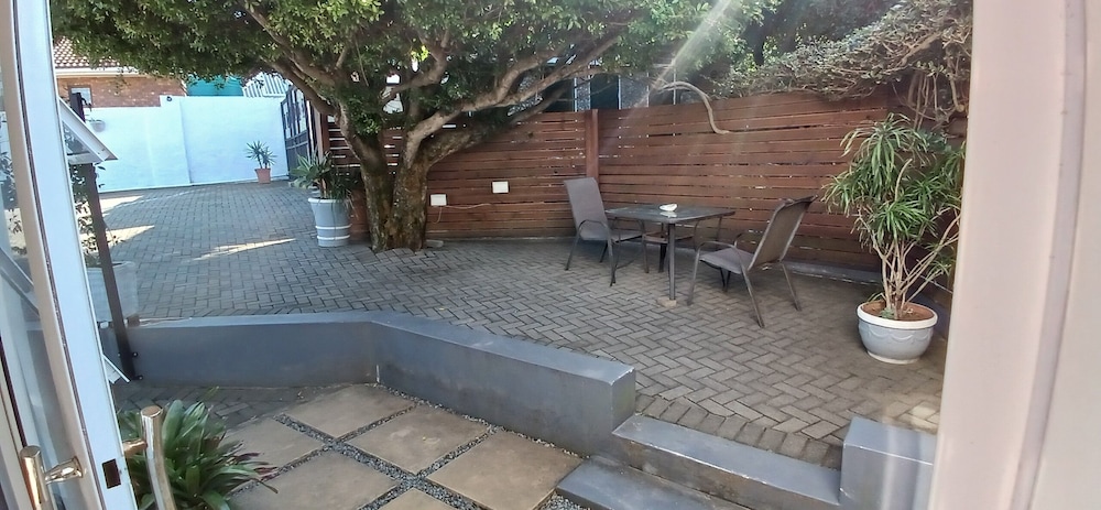 Reef View Bnb 22/50