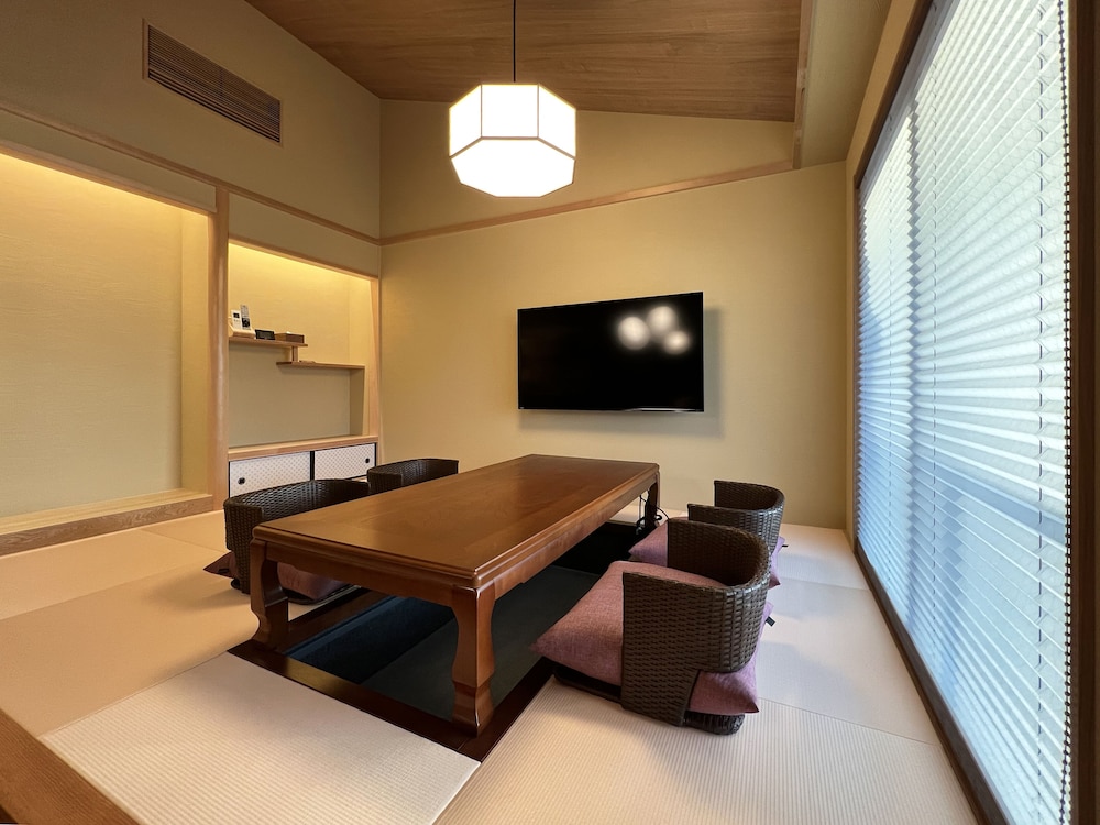 Rinn Gion Shirakawa 44/50