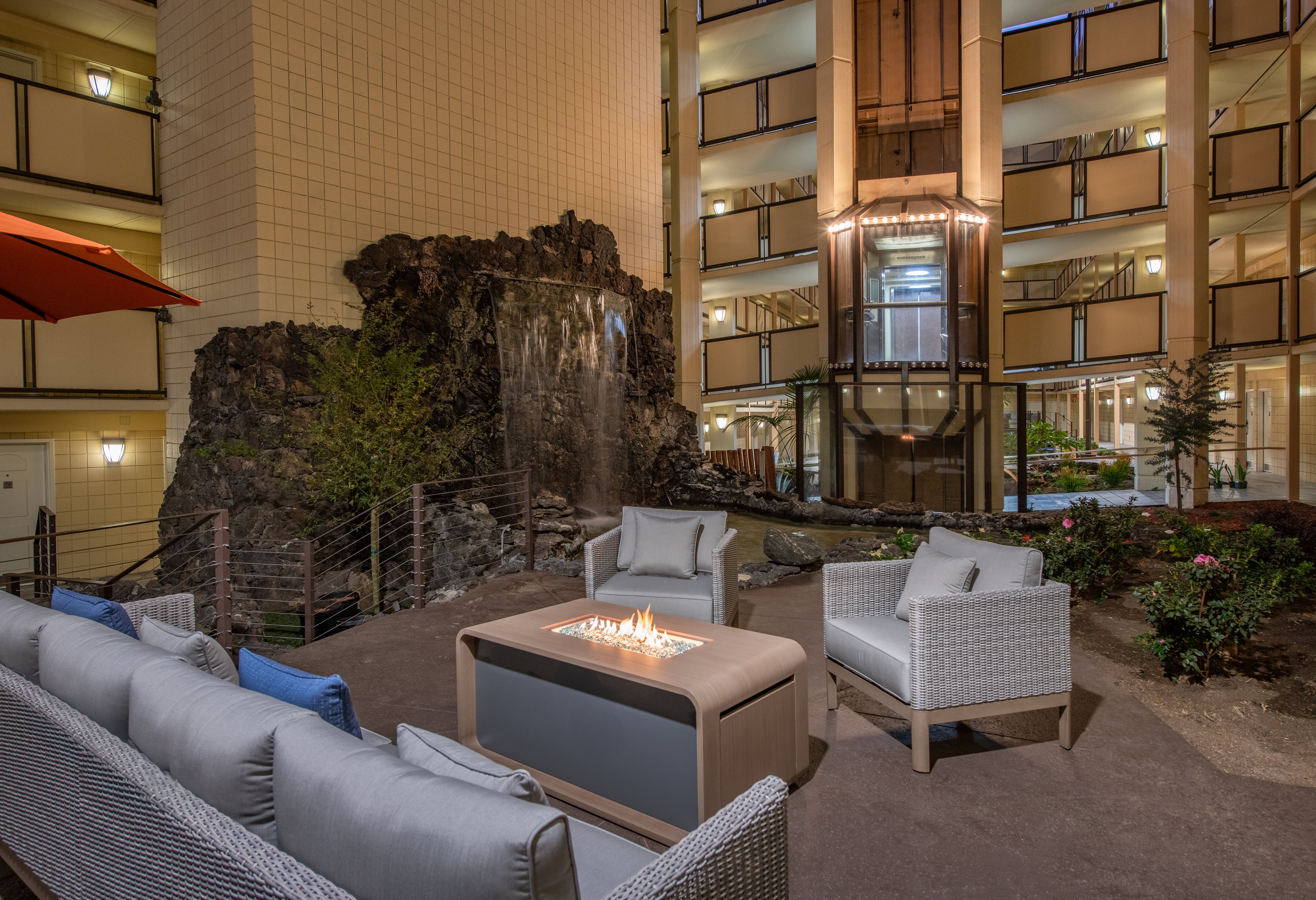Crowne Plaza San Diego Mission Valley 12/50