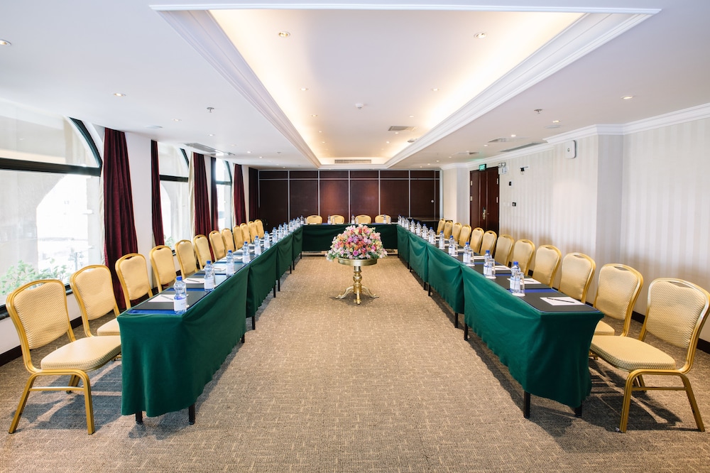 Golden Tulip Addis Ababa 34/50
