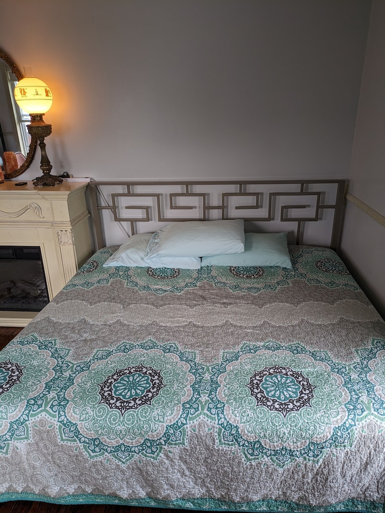 The Old Parsonage Bed and Breakfast 37/64