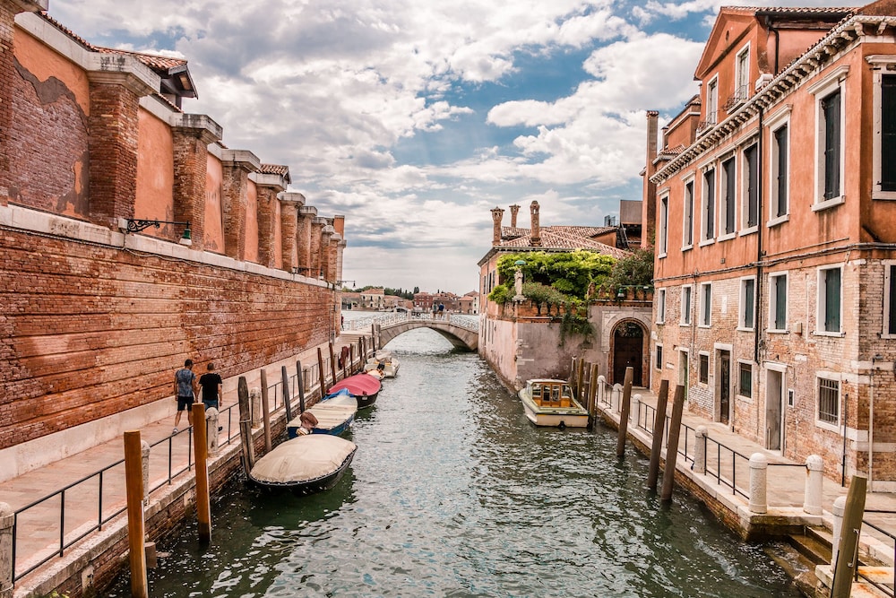 Venezia Spirito Santo Canal View 45/50