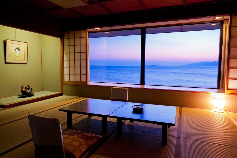 Kada Onsen Seaside Hotel Kada Kaigetsu 40/58