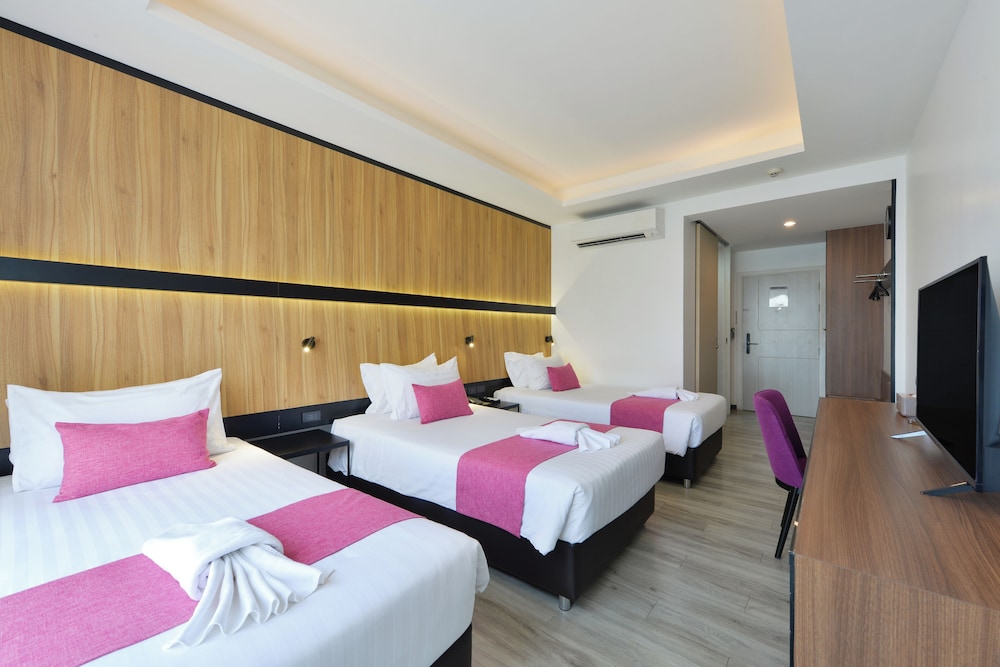 Gate43 airport hotel Bangkok (SHA Plus+) 10/46