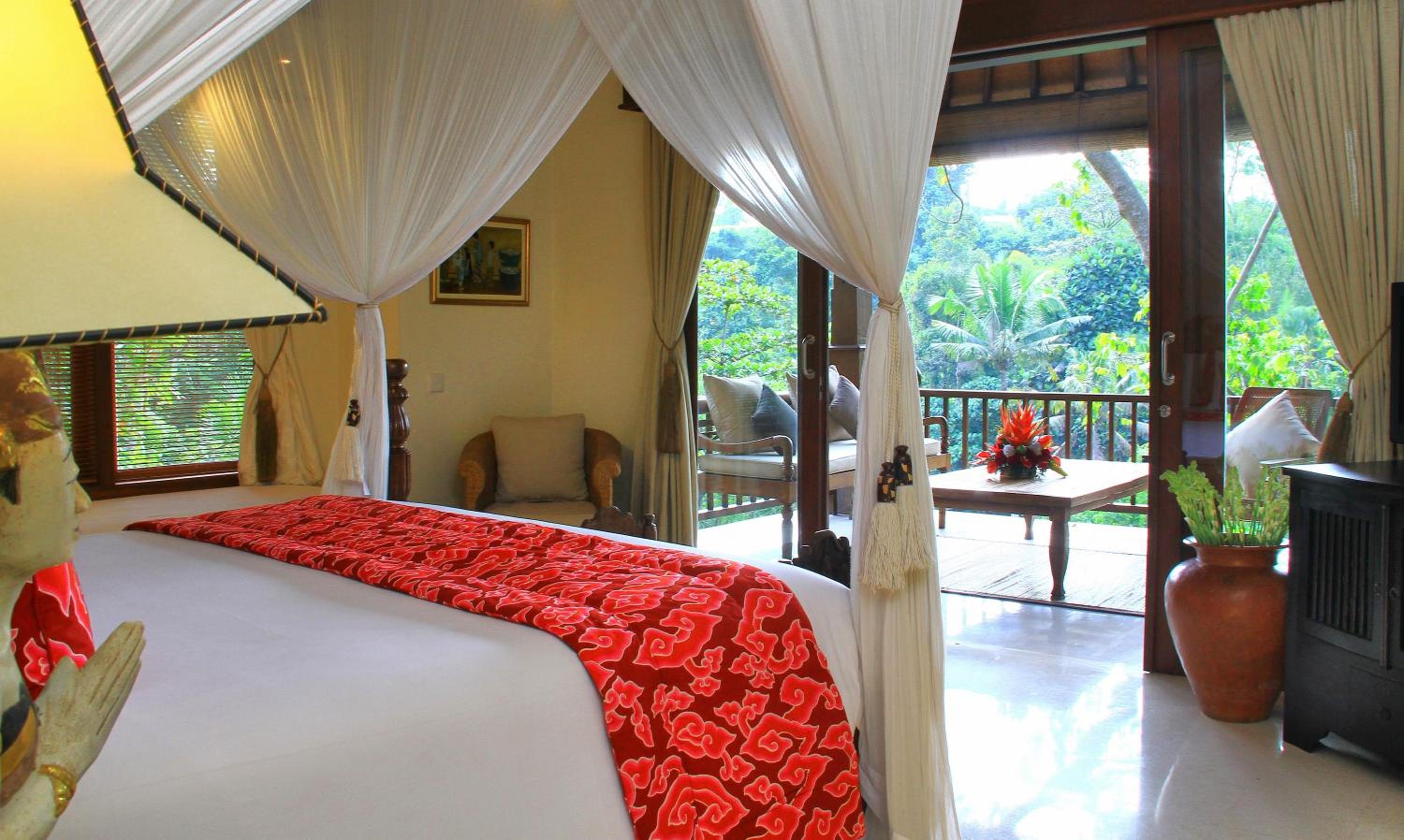 Tree Top, Suite