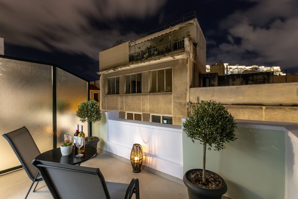 Pandrosos Divine Suites 6/47