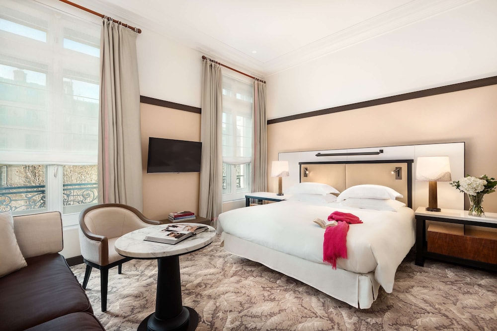 Hyatt Paris Madeleine 10/72