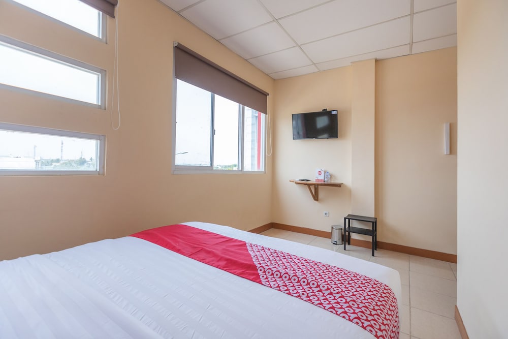 OYO 1552 Iodium Residence 7/17