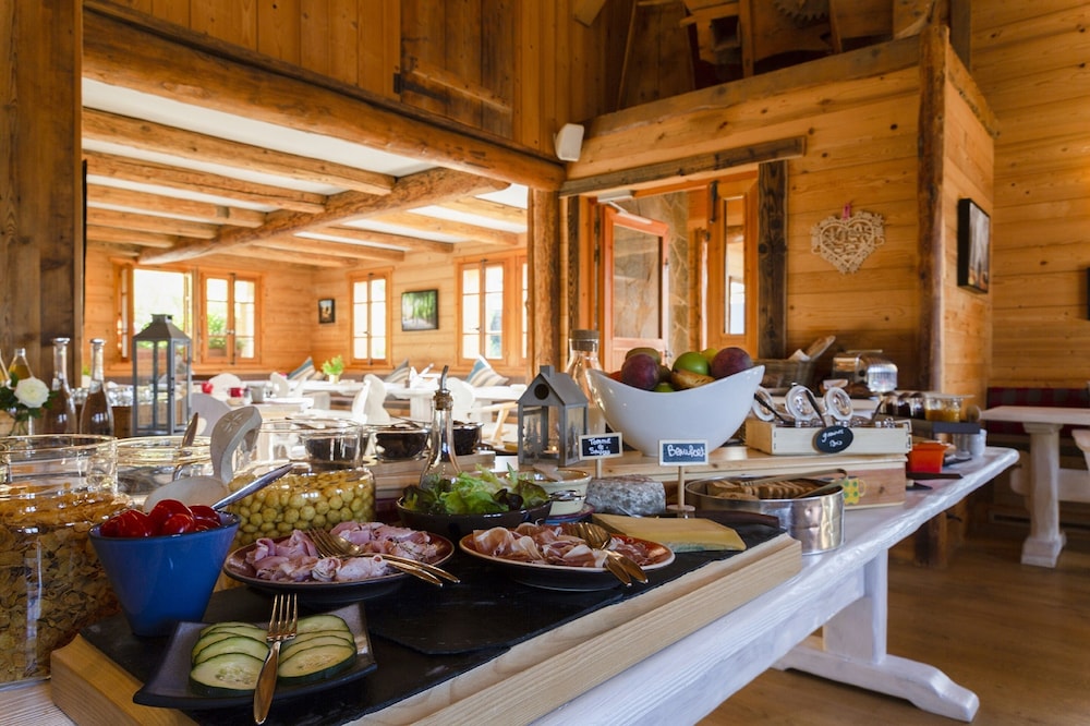 Chalet-Hotel La Ferme du Chozal, The Originals Relais (Hotel-Chalet de Tradition) 54/69