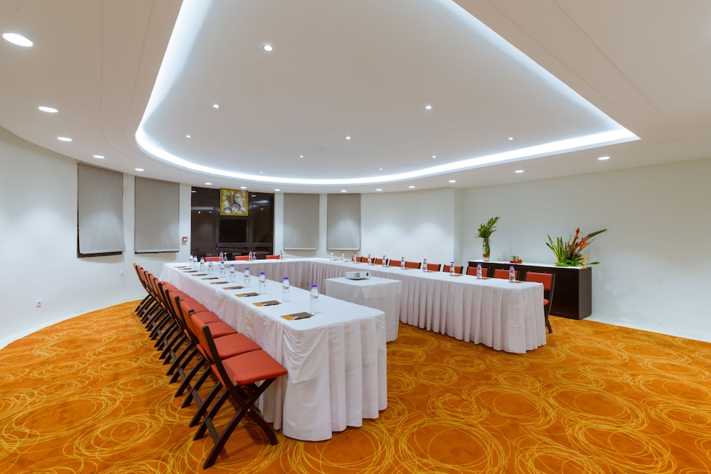 Azalai Hotel Bamako 42/43