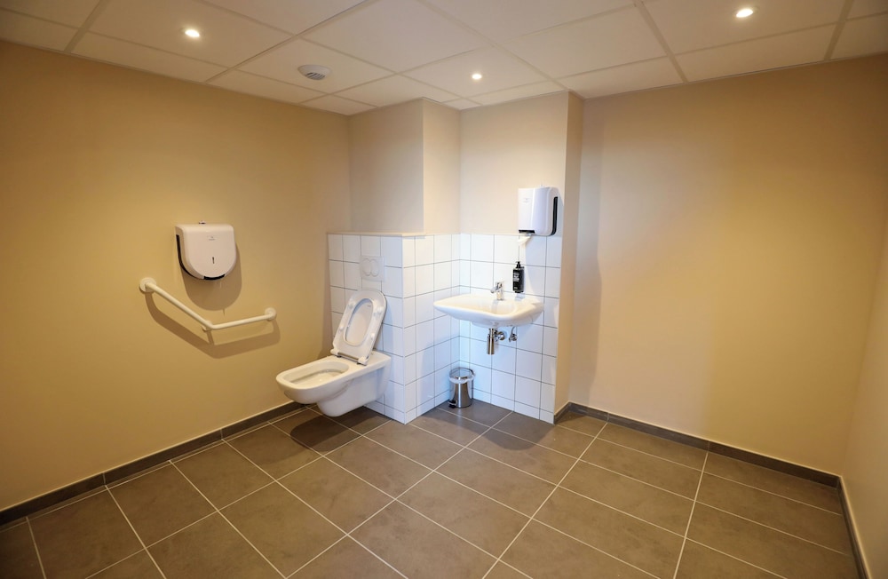 Ibis Bourgoin Jallieu Medipole 48/48