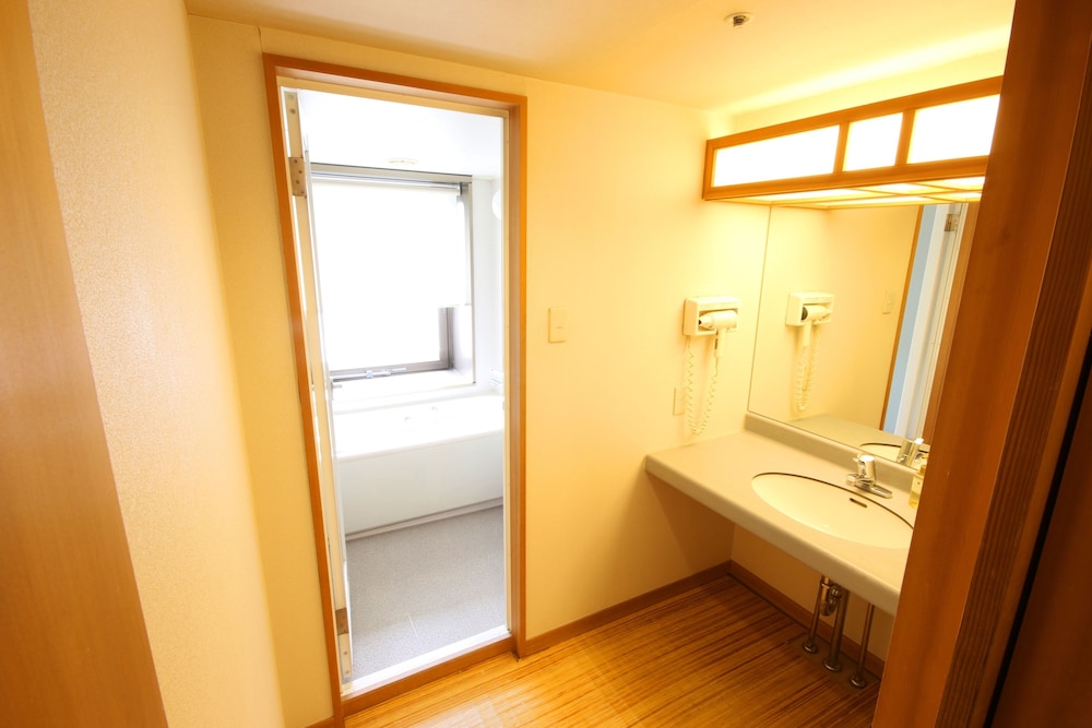 Hida Hotel Plaza 55/63