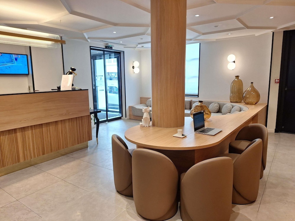 Mercure Paris Arc de Triomphe Wagram 36/46