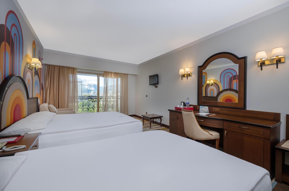 DELUXE ROOM SEA VIEW