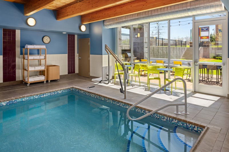Home2 Suites by Hilton Roseville Minneapolis 5/25