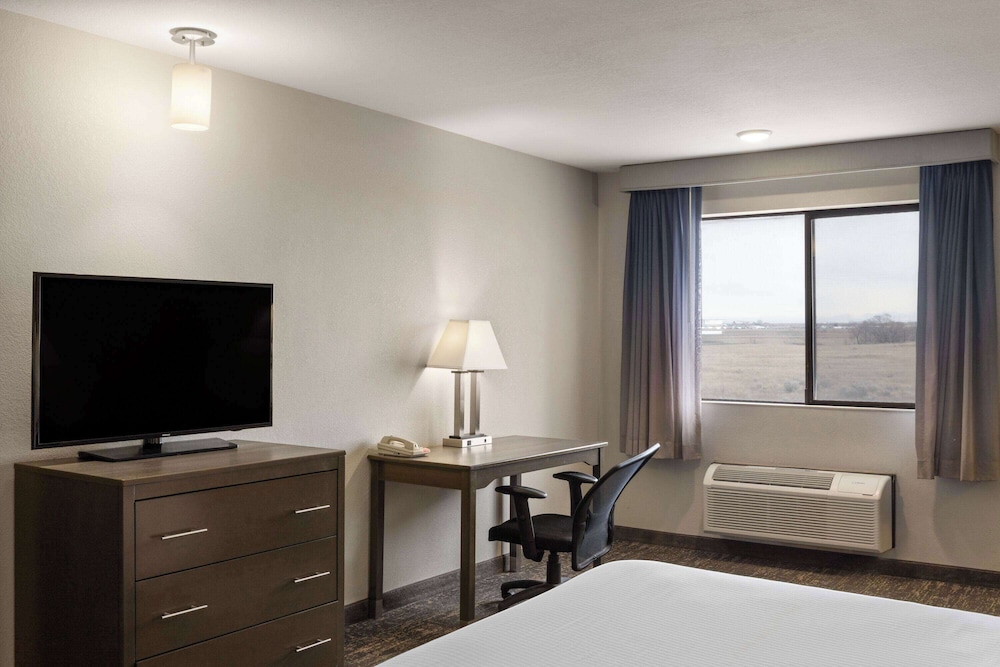 Baymont by Wyndham Moses Lake 40/48