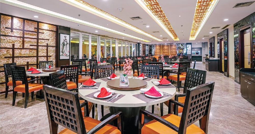 Claro Hotel Kendari 47/62