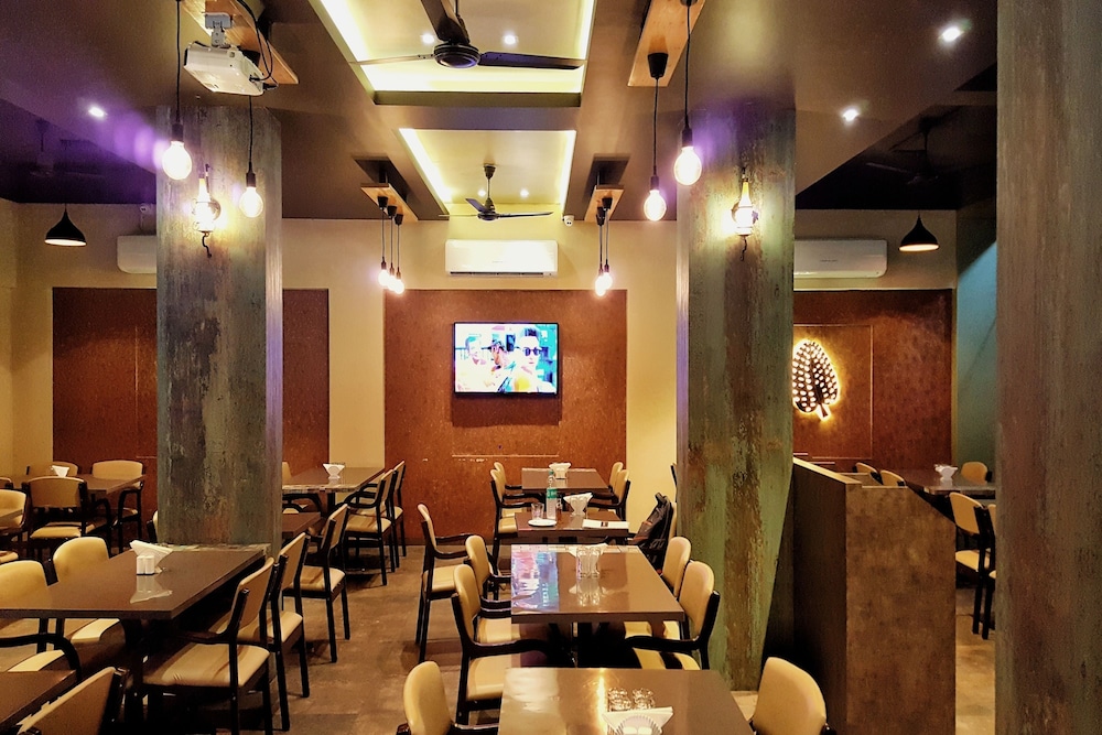 HOTEL KRISHNA 17/28