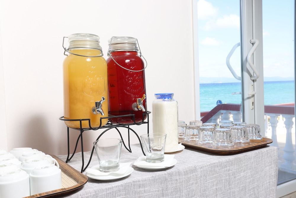 Summer Beach Hotel photo4