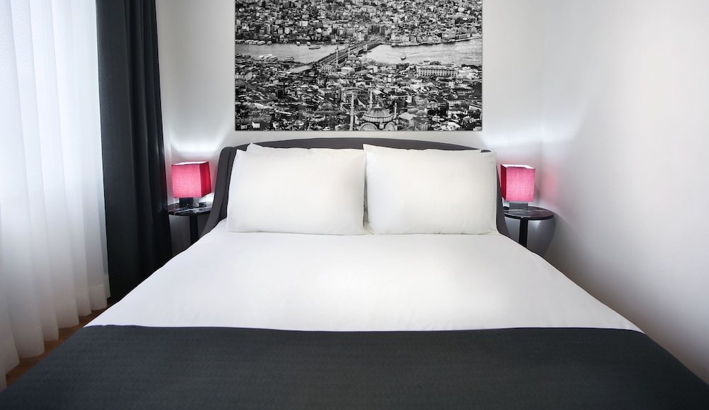 Nish Suite Atasehir 18/37