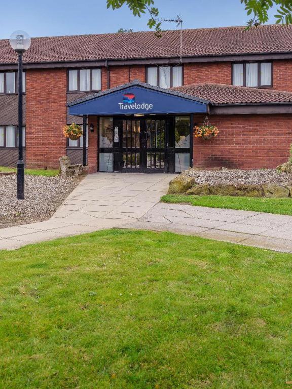Travelodge Hull South Cave 8/9