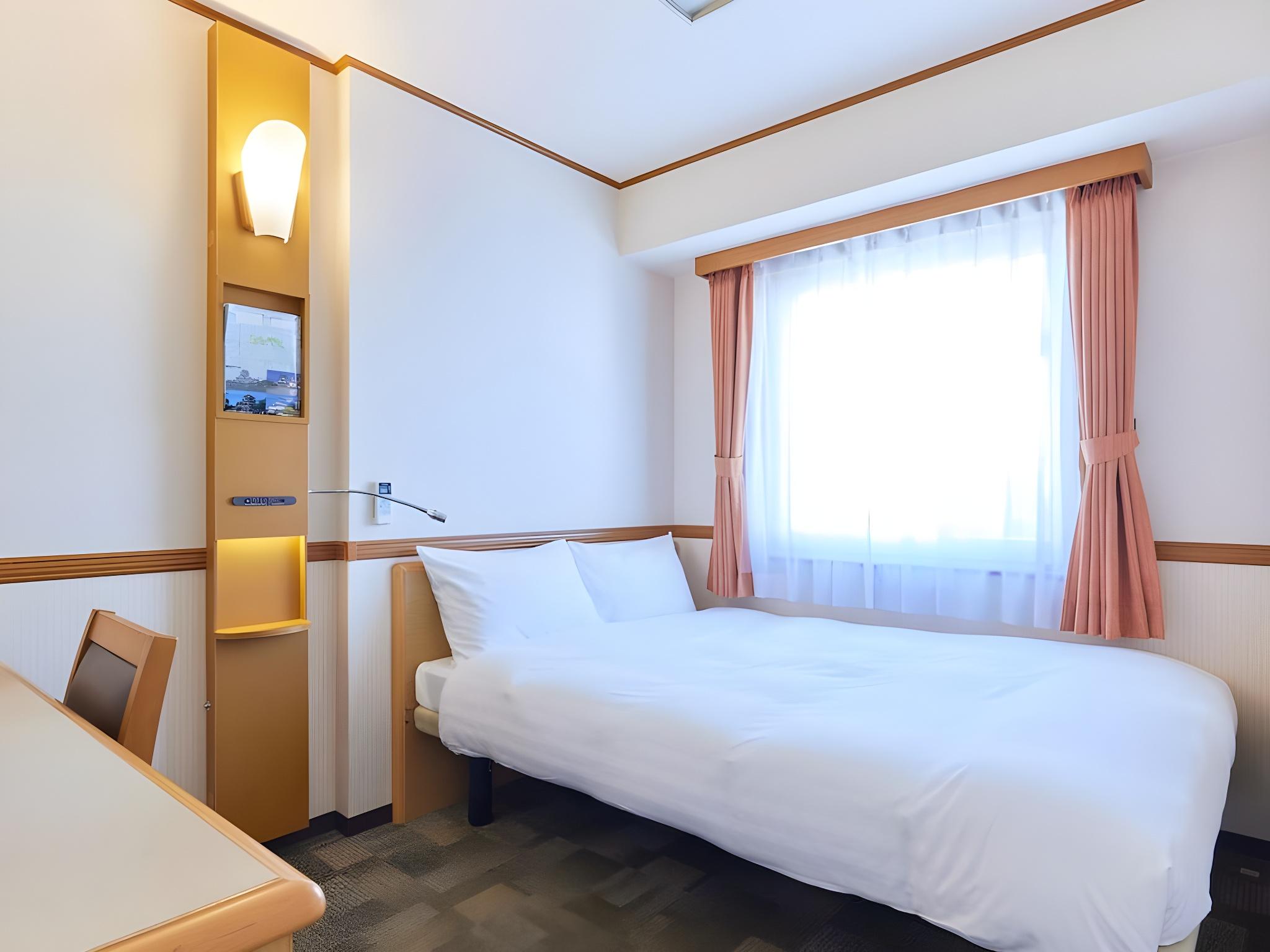 ECONOMY, DOUBLE BED