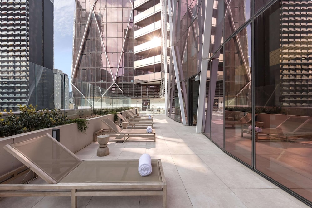 Avani Melbourne Central Residences 43/76