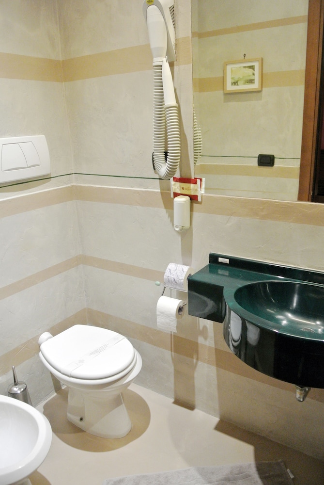 Hotel Kent Roma 12/63