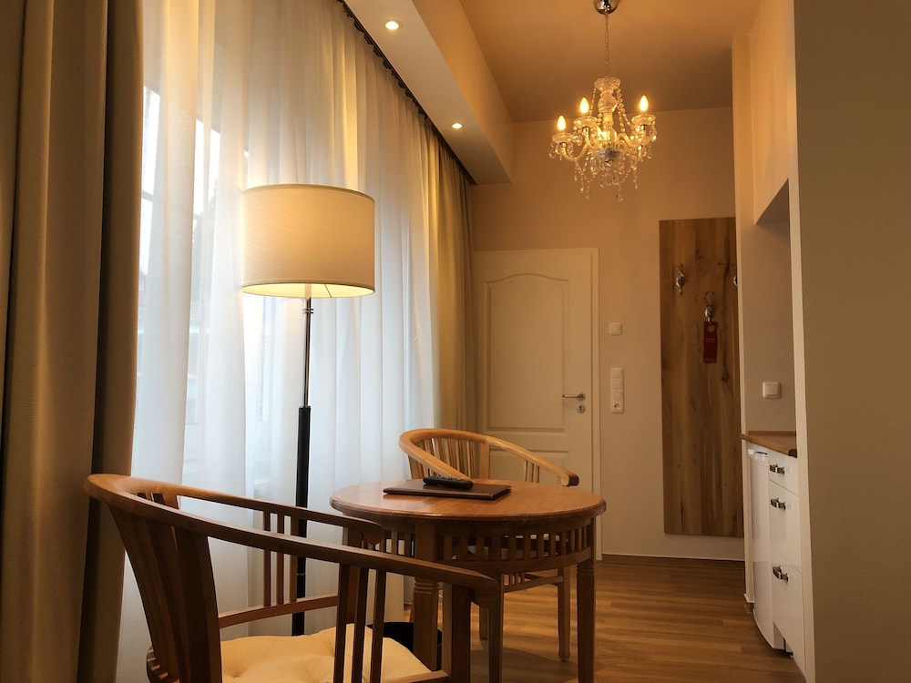 Hotel Petersens Landhaus Scharbeutz 36/50