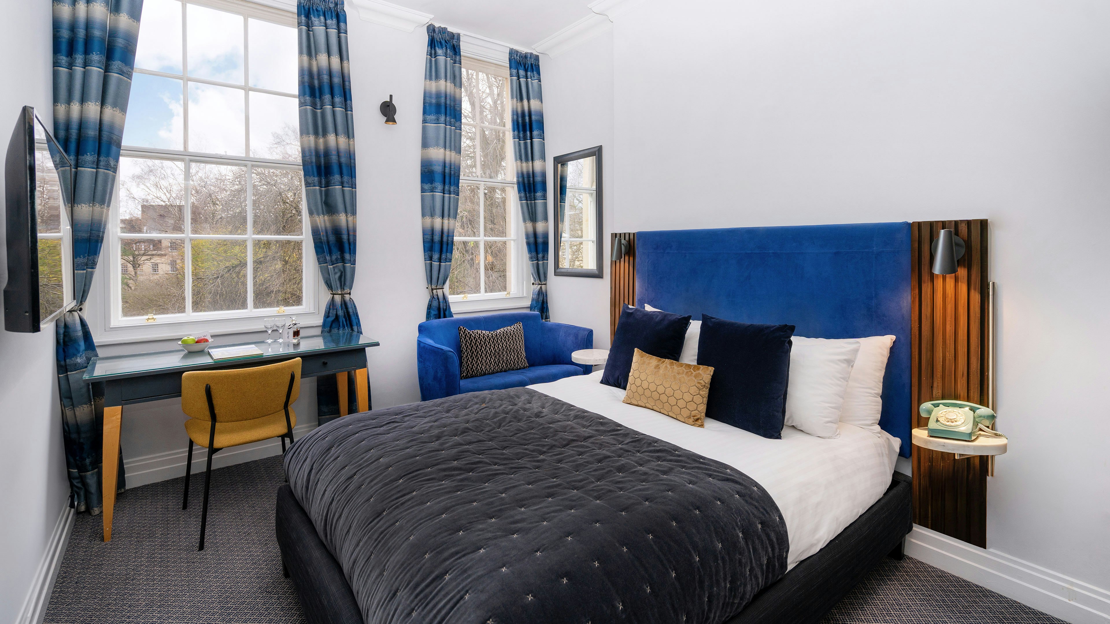 Berkeley Square Hotel 19/73