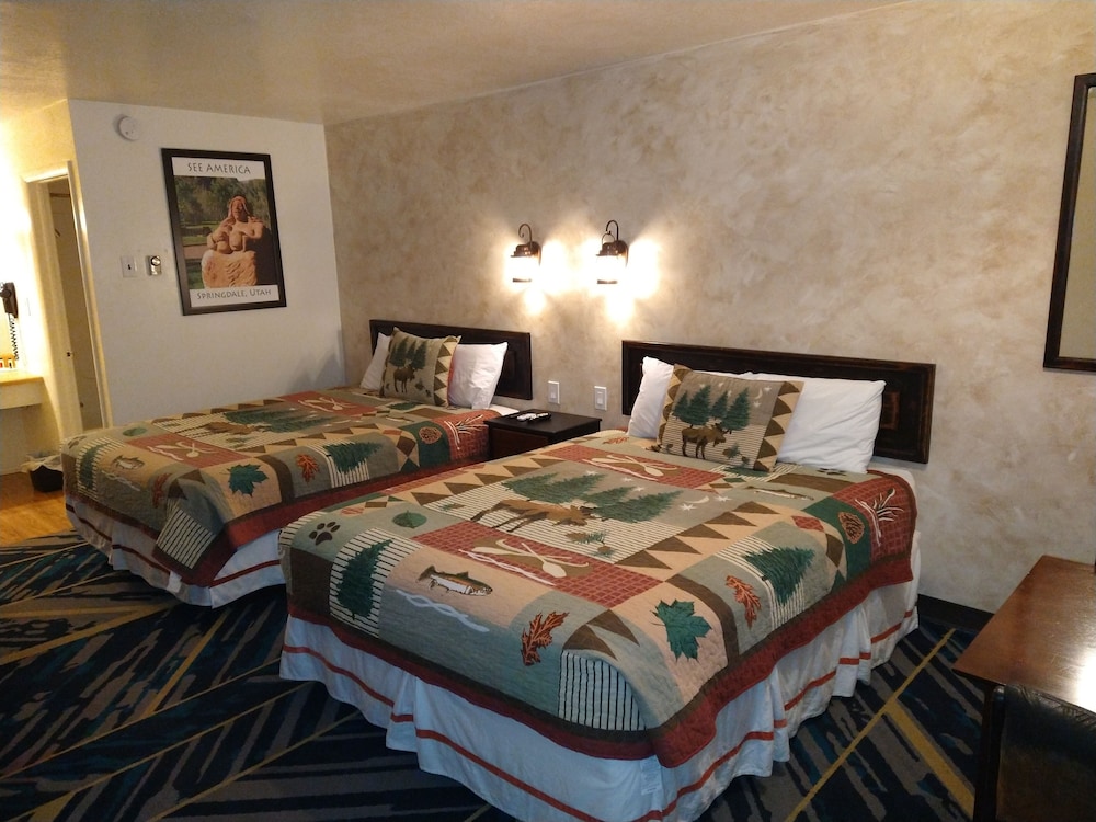 High Desert Inn 13/52