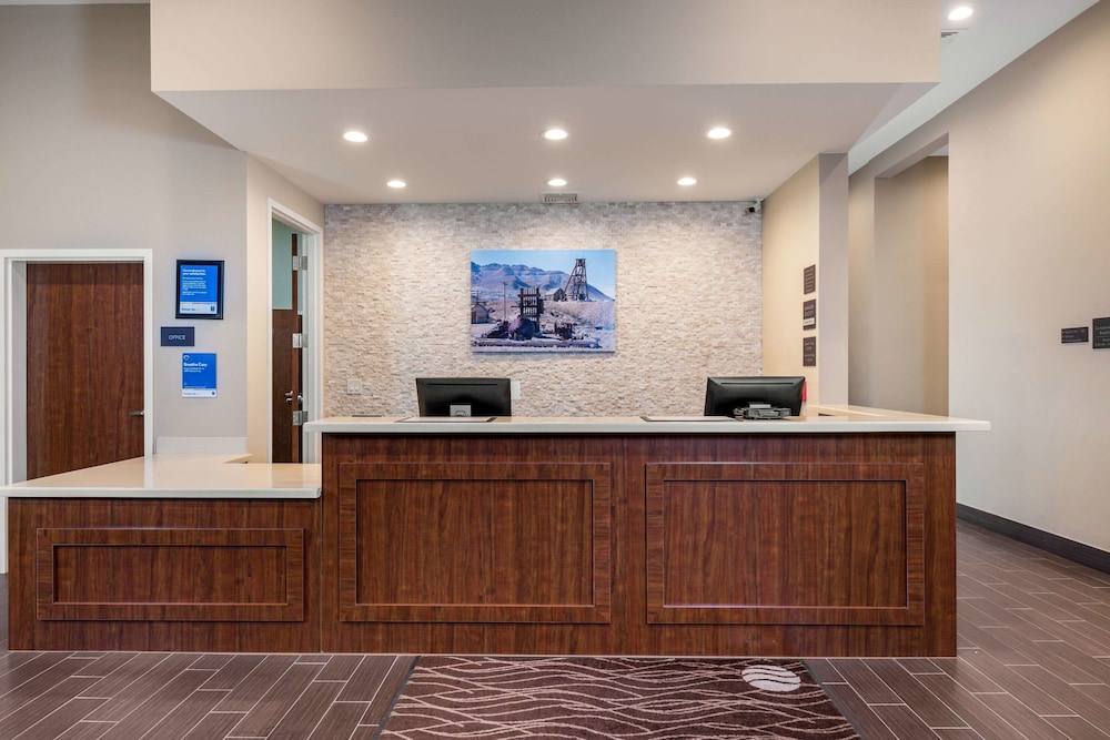 Comfort Inn Tonopah NV 7/36