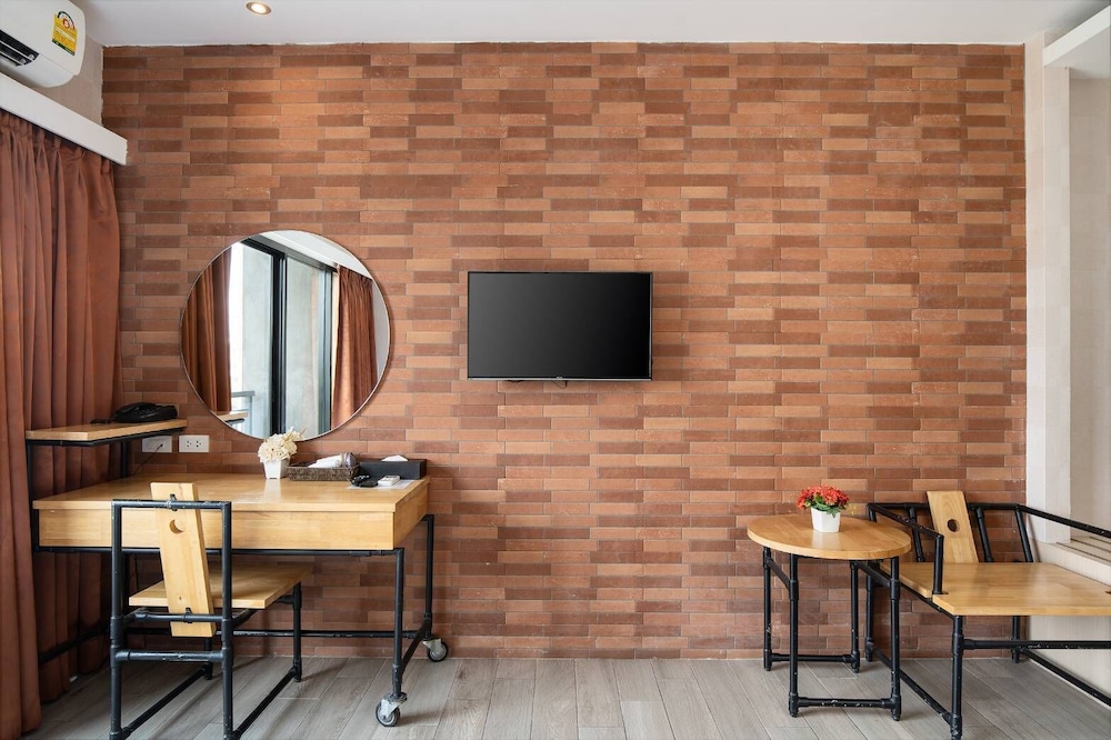 Villa Baron Hotel 40/50
