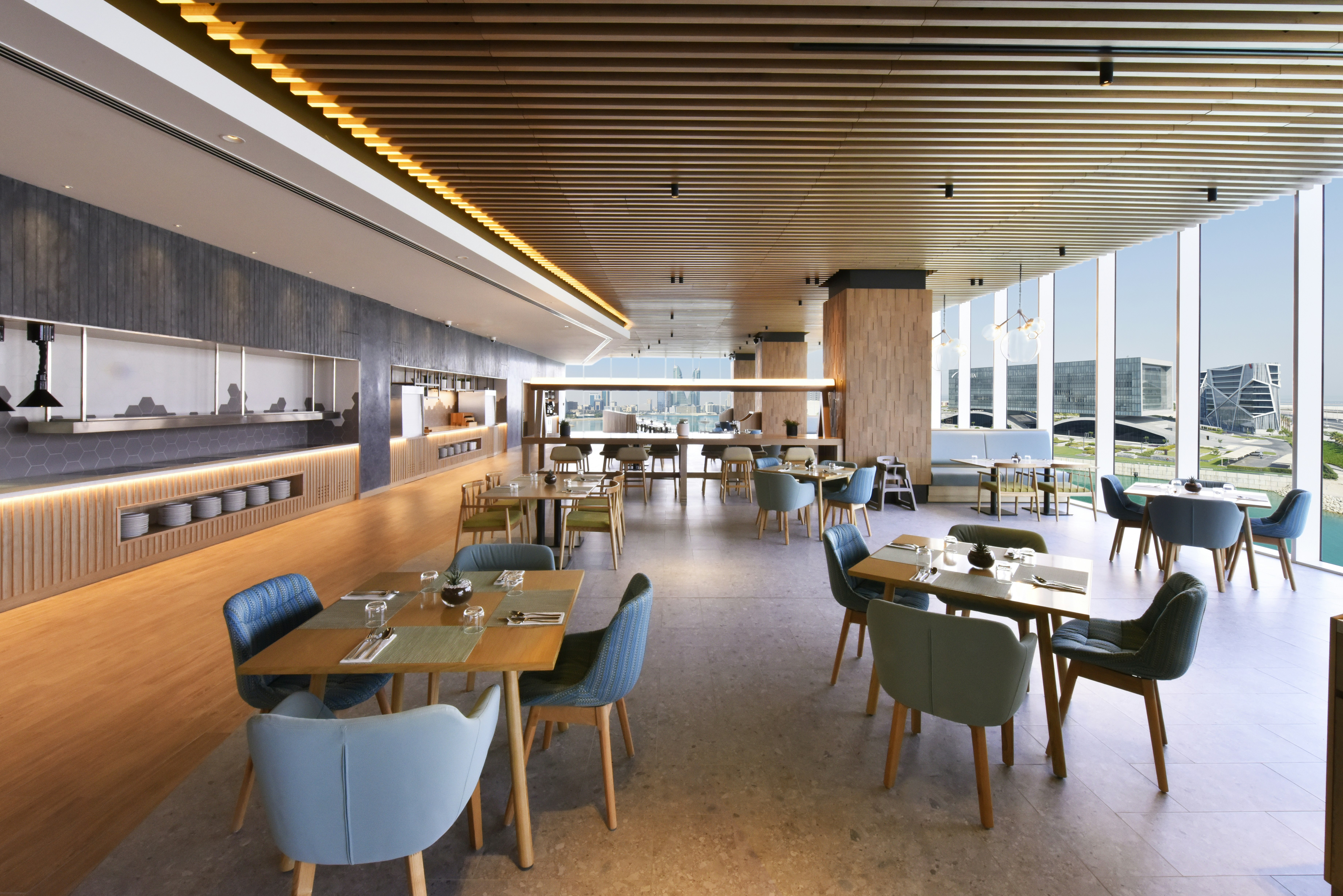 Hilton Garden Inn Bahrain Bay 40/64