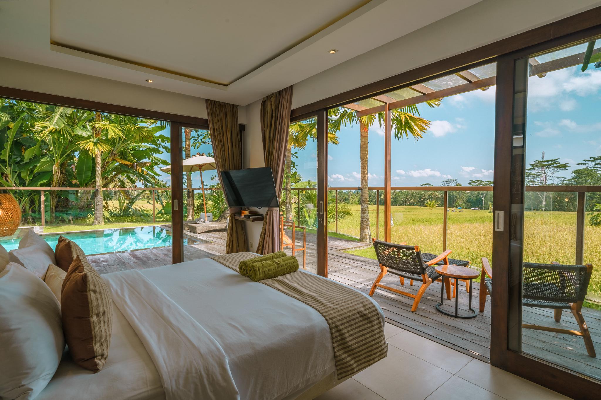 Royal, Pool, 5 Bedrooms, Villa, Double Bed, Paddy View