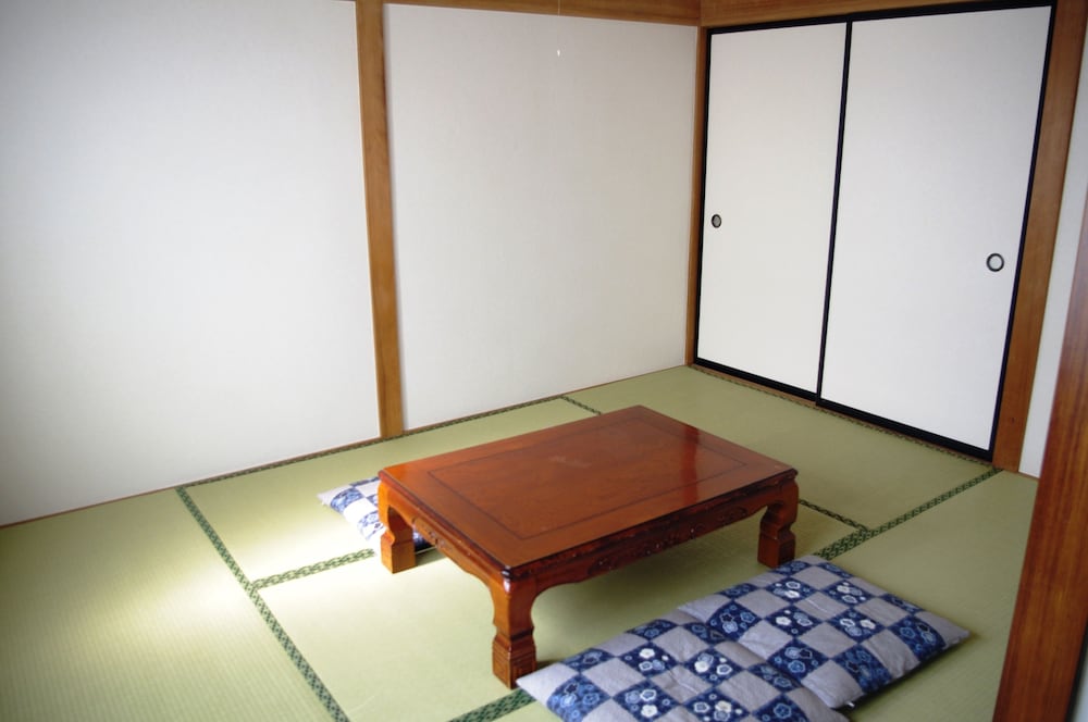JAPANESE, STANDARD, MOUNTAIN VIEW