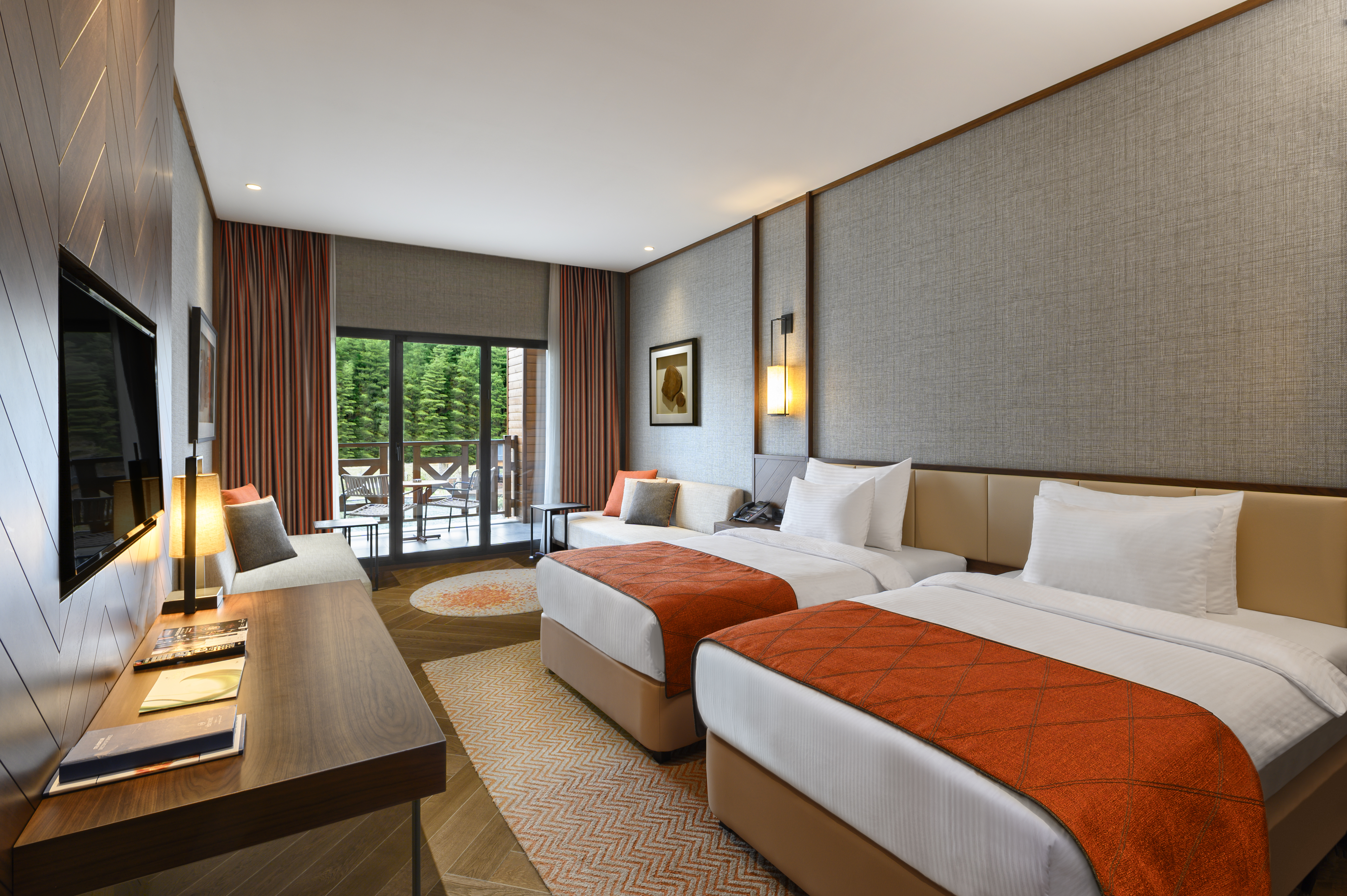 Deluxe, King Bed, Forest View