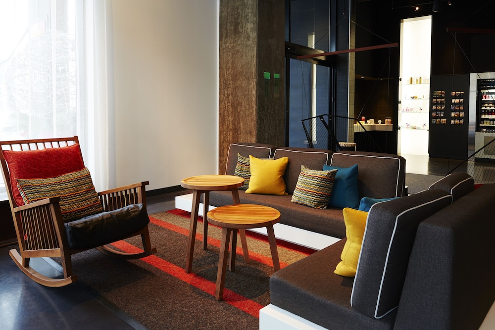 Hotel Alt Montreal 22/34