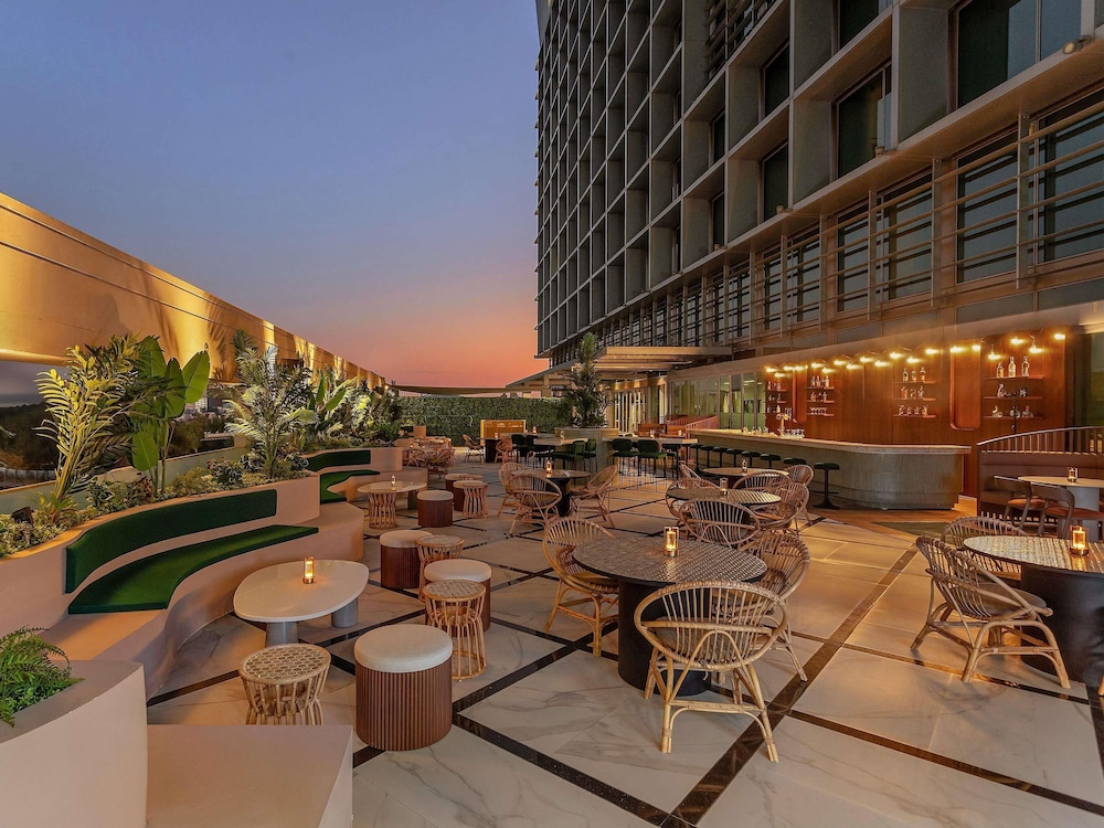 Novotel Abu Dhabi Al Bustan 40/46