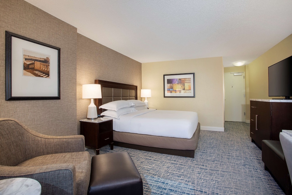 Hilton Tampa Downtown 17/71