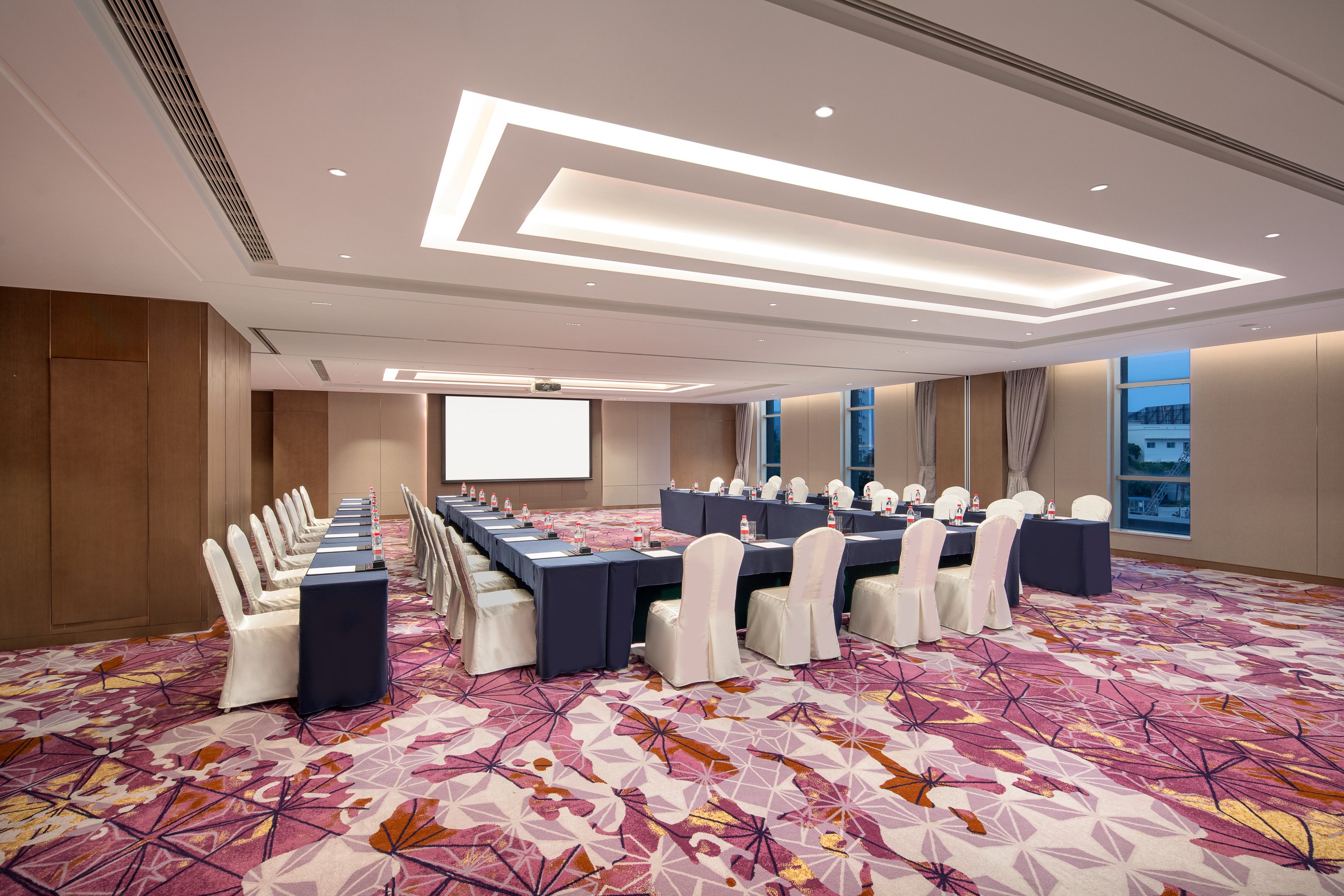 Crowne Plaza Beihai Silver Beach 38/50